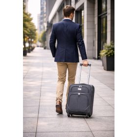   Class fekete bőrönd 20 x 30 x 40 cm Wizzair puhafedeles kézipoggyász
